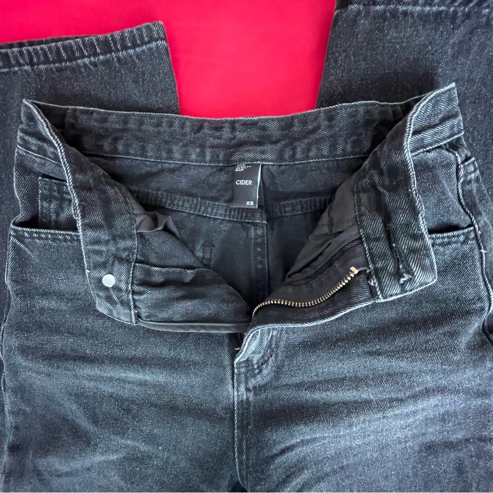 Cider High Rise Straight Leg Jeans Size XS - Picture 3 of 7